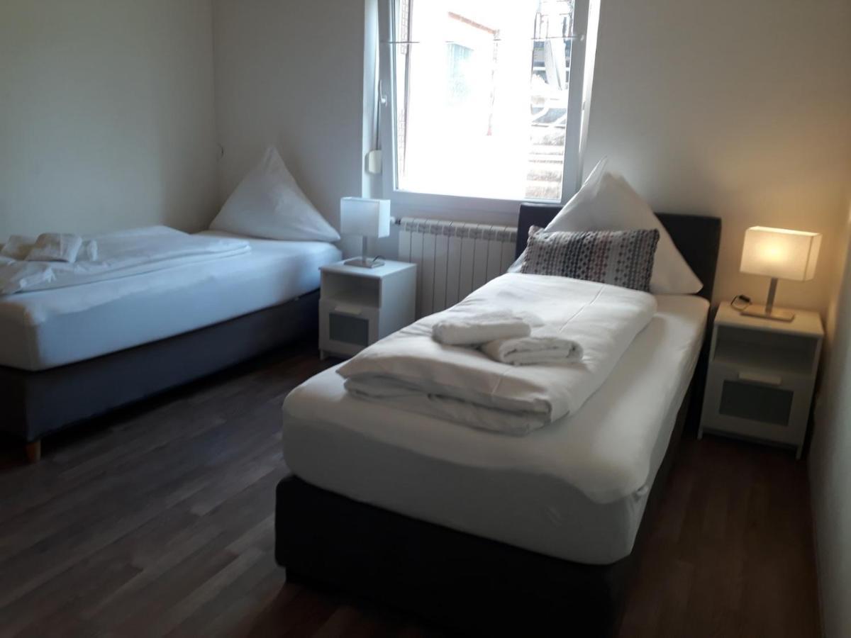 Ferienwohnungen Haus Scheidter 42 Saarbrücken Zewnętrze zdjęcie